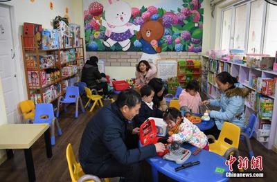 杭州社区玩具图书馆 服装出租服务引领共享新时尚