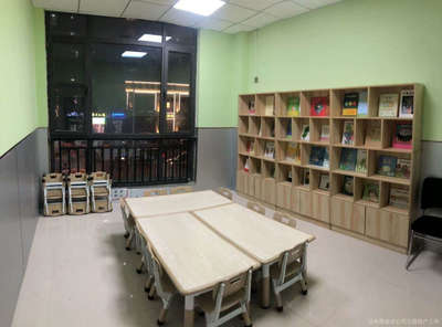 雅韵图书出租中心 跨界探索之服装出租服务